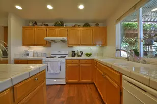 3155 Autumn Chase Cir, Stockton, CA 95219 - Photo 11