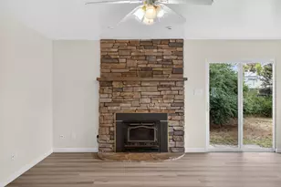 6013 Ellerslee Dr, Carmichael, CA 95608 - Photo 5