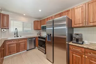 3210 Rosemont Dr, Sacramento, CA 95826 - Photo 11