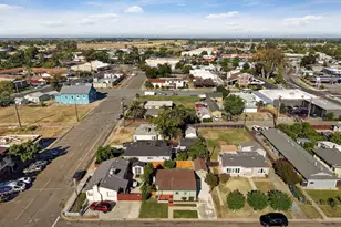 209 6th St, Galt, CA 95632 - Photo 43