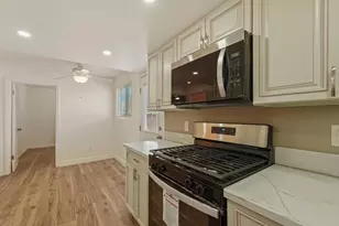 209 6th St, Galt, CA 95632 - Photo 7