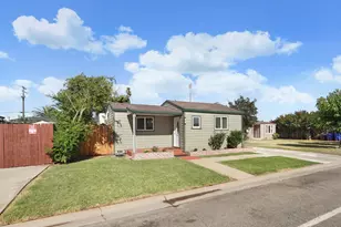 209 6th St, Galt, CA 95632 - Photo 45