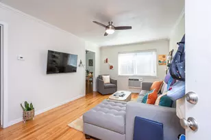 2811 F St, Sacramento, CA 95816 - Photo 3