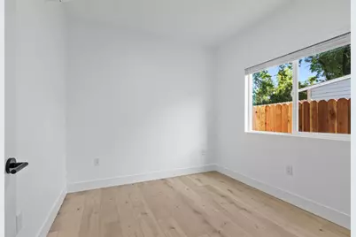 4108 16th Avenue, Sacramento, CA 95820 - Photo 31