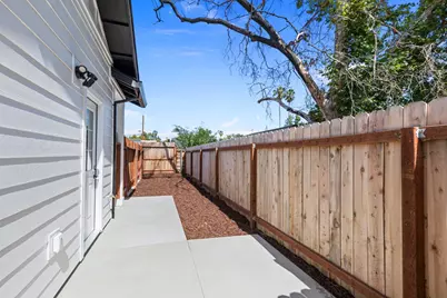 4108 16th Avenue, Sacramento, CA 95820 - Photo 15