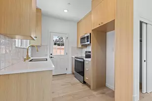 4108 16th Ave, Sacramento, CA 95820 - Photo 5