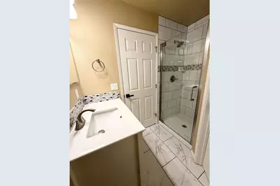 1128 Multnomah Drive, Modesto, CA 95350 - Photo 13