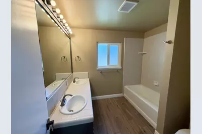 1128 Multnomah Drive, Modesto, CA 95350 - Photo 15