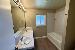 1128 Multnomah Dr, Modesto, CA 95350 - Photo 15