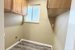 1128 Multnomah Dr, Modesto, CA 95350 - Photo 17