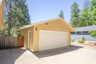 16622 Madrone Ct, Pioneer, CA 95666 - Photo 23