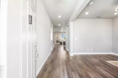 5636 Whisper Wind Way, Roseville, CA 95747 - Photo 3