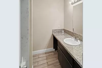 799 W Clark Avenue #18, Yuba City, CA 95991 - Photo 17