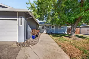 9325 Terra Linda Dr, Elk Grove, CA 95624 - Photo 3