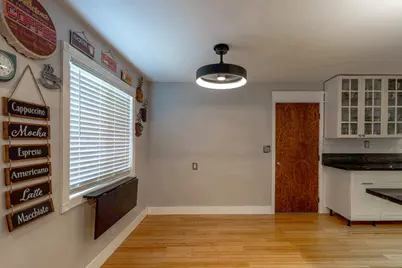 7520 Candlewood Way, Sacramento, CA 95822 - Photo 13