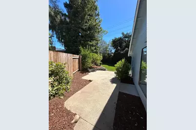 145 Chesterfield Way, Folsom, CA 95630 - Photo 23