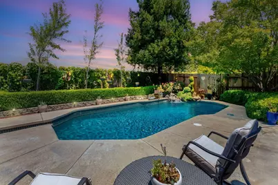 9248 Heathfield Way, Sacramento, CA 95829 - Photo 3