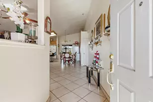 237 Yosemite Meadows Dr, Modesto, CA 95357 - Photo 3