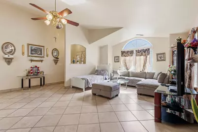 237 Yosemite Meadows Drive, Modesto, CA 95357 - Photo 17
