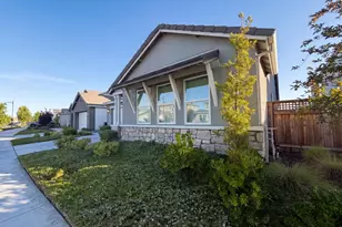 2743 Irish Mdw Wy, Lathrop, CA 95330 - Photo 37