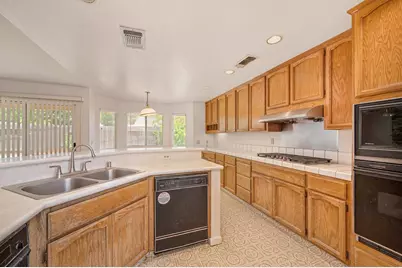5021 Krista Court, Elk Grove, CA 95758 - Photo 29