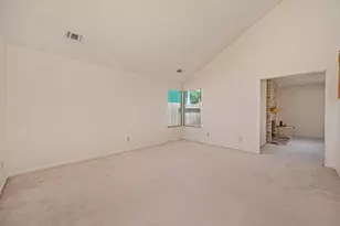 5021 Krista Ct, Elk Grove, CA 95758 - Photo 9