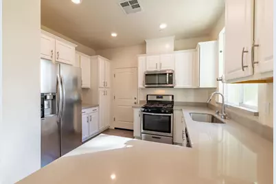 4459 Woodbine Drive, Stockton, CA 95210 - Photo 9