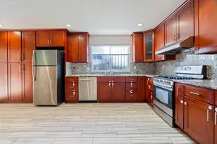 3970 Shining Star Dr, Sacramento, CA 95823 - Photo 11