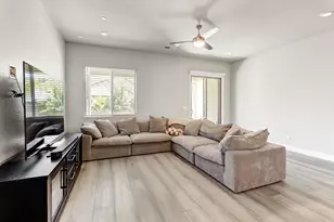 7049 Lakehaven Dr, Roseville, CA 95747 - Photo 11