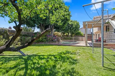 9188 Starina Way, Sacramento, CA 95826 - Photo 37