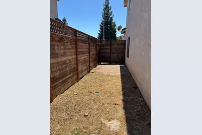 3358 Jonathen St, Stockton, CA 95206 - Photo 23