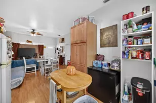 2970 31st St, Sacramento, CA 95817 - Photo 5
