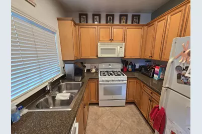 672 Shasta Oaks Circle, Roseville, CA 95678 - Photo 15