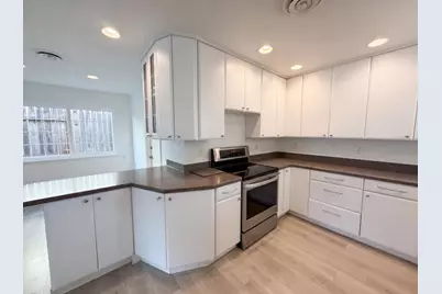 6840 Oaklawn Way, Fair Oaks, CA 95628 - Photo 11