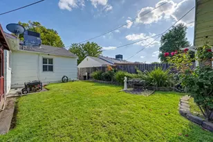 6039 McMahon Dr, Sacramento, CA 95824 - Photo 43