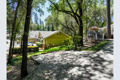 19135 Lake Forest Drive, Penn Valley, CA 95946 - Photo 23