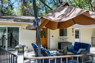 19135 Lake Forest Dr, Penn Valley, CA 95946 - Photo 15