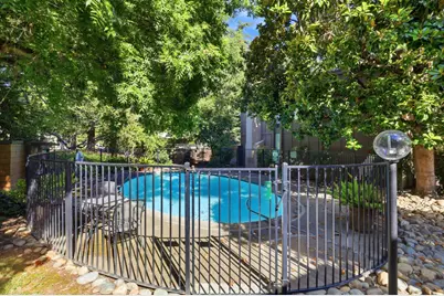 2201 Woodside Lane #1, Sacramento, CA 95825 - Photo 29