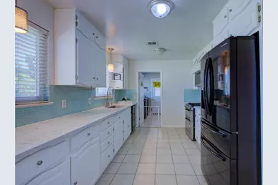 2112 Portola Avenue, Stockton, CA 95209 - Photo 15