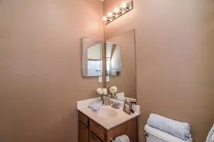 4812 Coppola Cir, Elk Grove, CA 95757 - Photo 11
