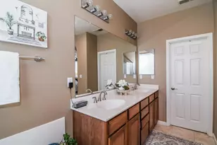 4812 Coppola Cir, Elk Grove, CA 95757 - Photo 41