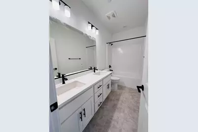 2592 Night Bloom Way, Lathrop, CA 95330 - Photo 5