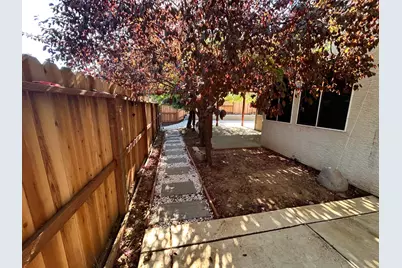5814 Anchor Bay Way, Elk Grove, CA 95758 - Photo 15