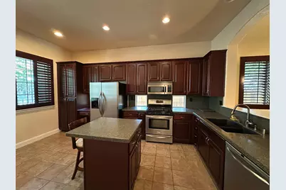 5814 Anchor Bay Way, Elk Grove, CA 95758 - Photo 3