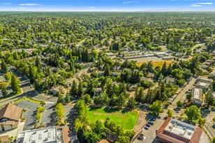 7835 Windsor Ln, Citrus Heights, CA 95610 - Photo 43