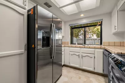 7835 Windsor Lane, Citrus Heights, CA 95610 - Photo 9