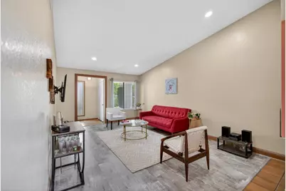 7677 Harvest Woods Drive, Sacramento, CA 95828 - Photo 9