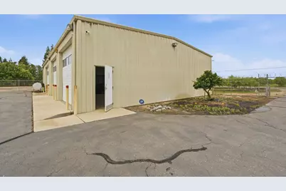 18401 S Carrolton, Ripon, CA 95366 - Photo 9