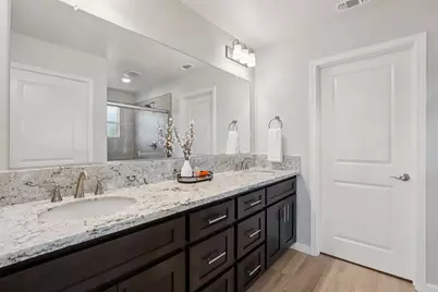 9136 Hensley Way, Elk Grove, CA 95758 - Photo 11