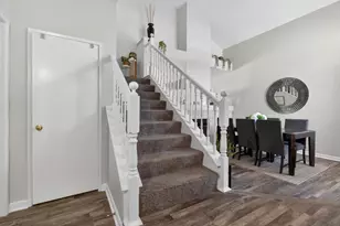 5347 Coral Creek Way, Elk Grove, CA 95758 - Photo 17